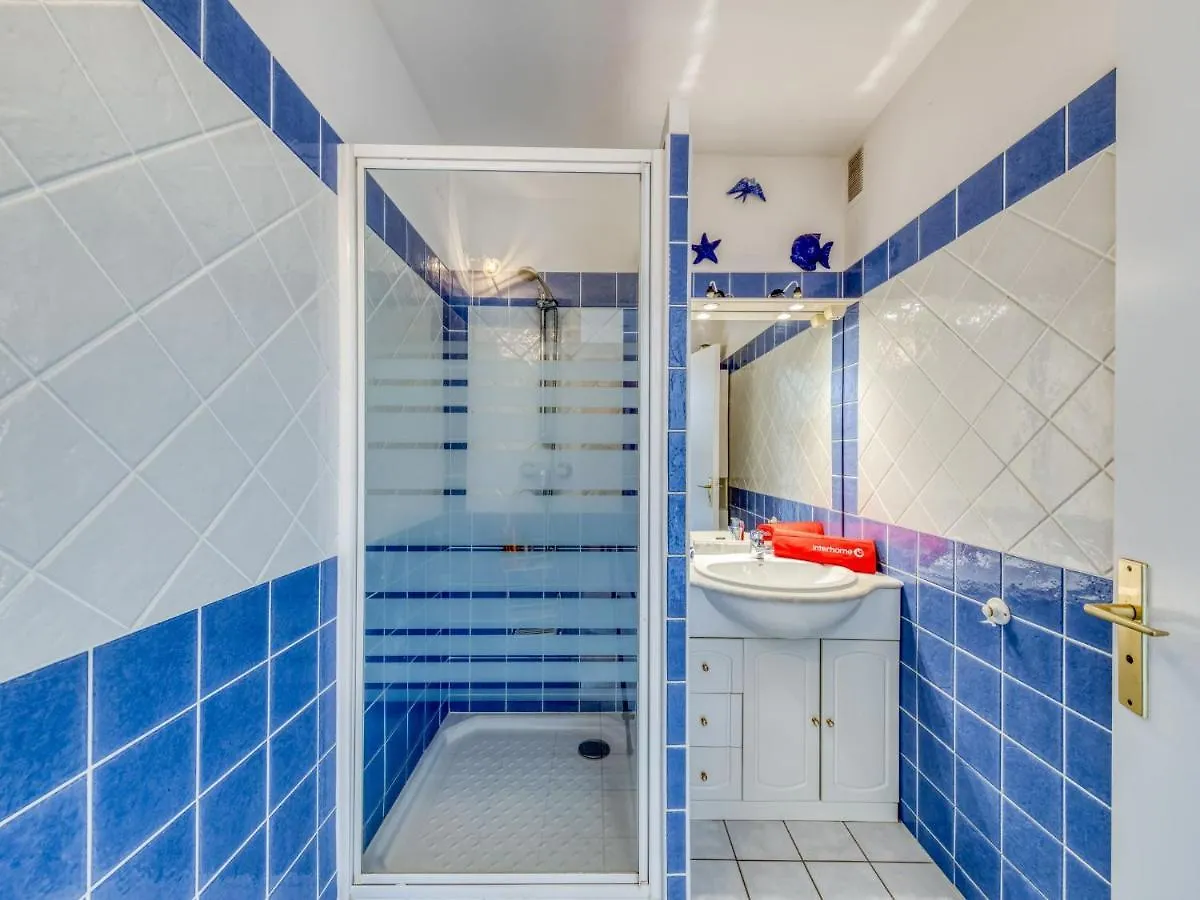 Apartment Les Pins Dores-2 By Interhome Sainte-Maxime