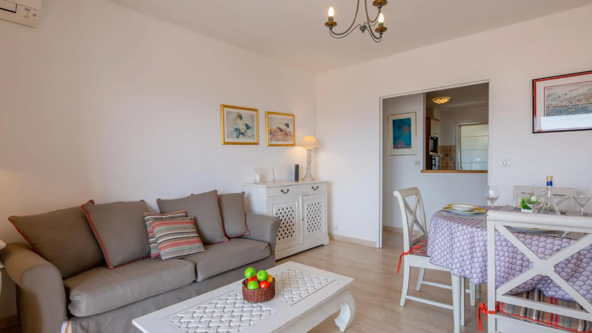 Apartment Les Pins Dores-2 By Interhome Sainte-Maxime France